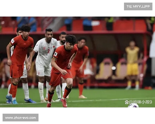 国足争议判罚引发热议 库里强烈不满并公开发声回应