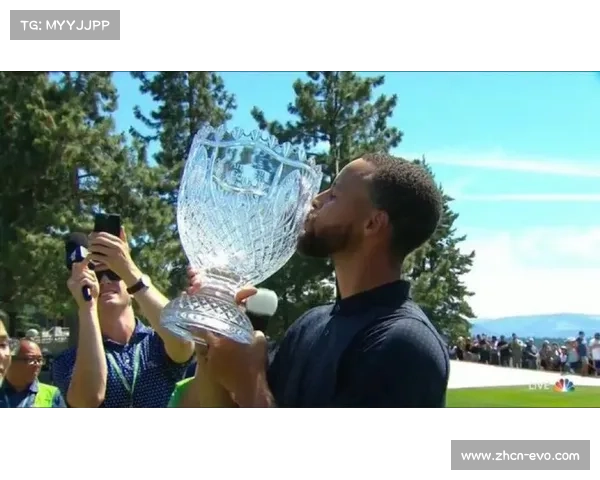 中国女排主帅盛赞库里为未来之星称其具备领袖风范与无限潜力 中国女排主帅盛赞库里为未来之星称其具备领袖风范与无限潜力