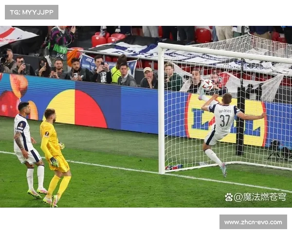 曼联成功晋级引发球迷热议 热点话题再度成为讨论焦点