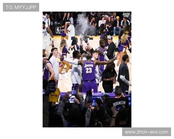 湖人与梅西再度正面碰撞 上演经典时刻对决再现赛场 湖人与梅西再度正面碰撞 上演经典时刻对决再现赛场