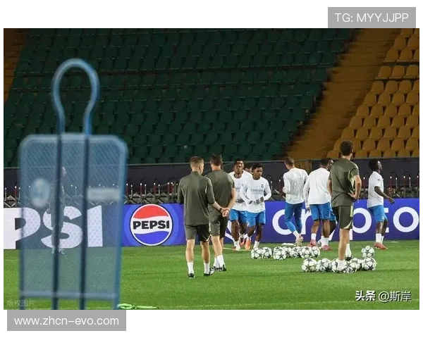 恩德里克称皇马锋线顶尖并誓以努力把握每一次宝贵出场关键表现机遇 恩德里克称皇马锋线顶尖并誓以努力把握每一次宝贵出场关键表现机遇