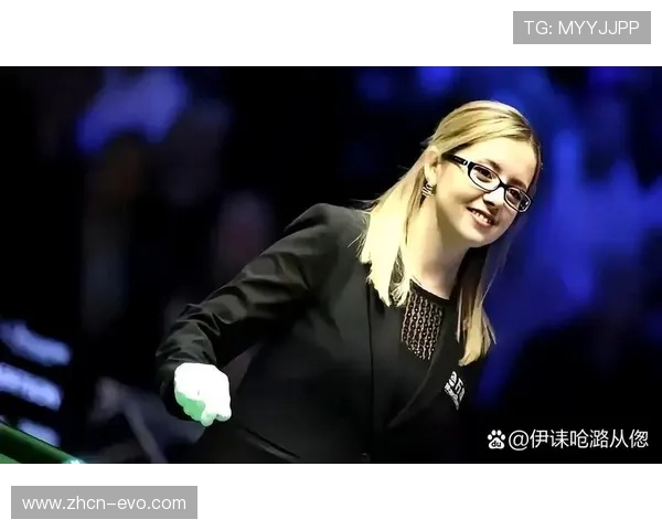 裁判争议后深夜苦练画面曝光引发网友热议展现真正的职业态度风范