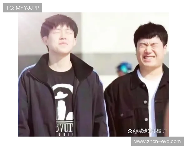 这就是大头对大胖的信任吧一段关于默契陪伴与真心托付的故事